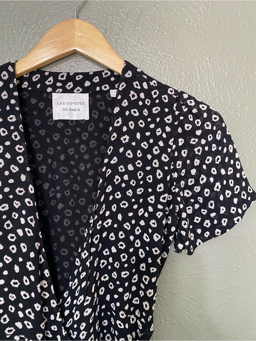 Les Coyotes Wrap Midi Dress Black & White Printed